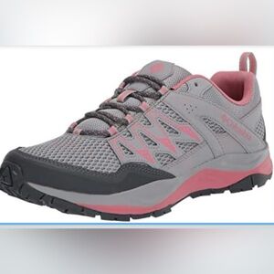 Columbia Women's Athletic Shoes in Gray and Pink Size 10